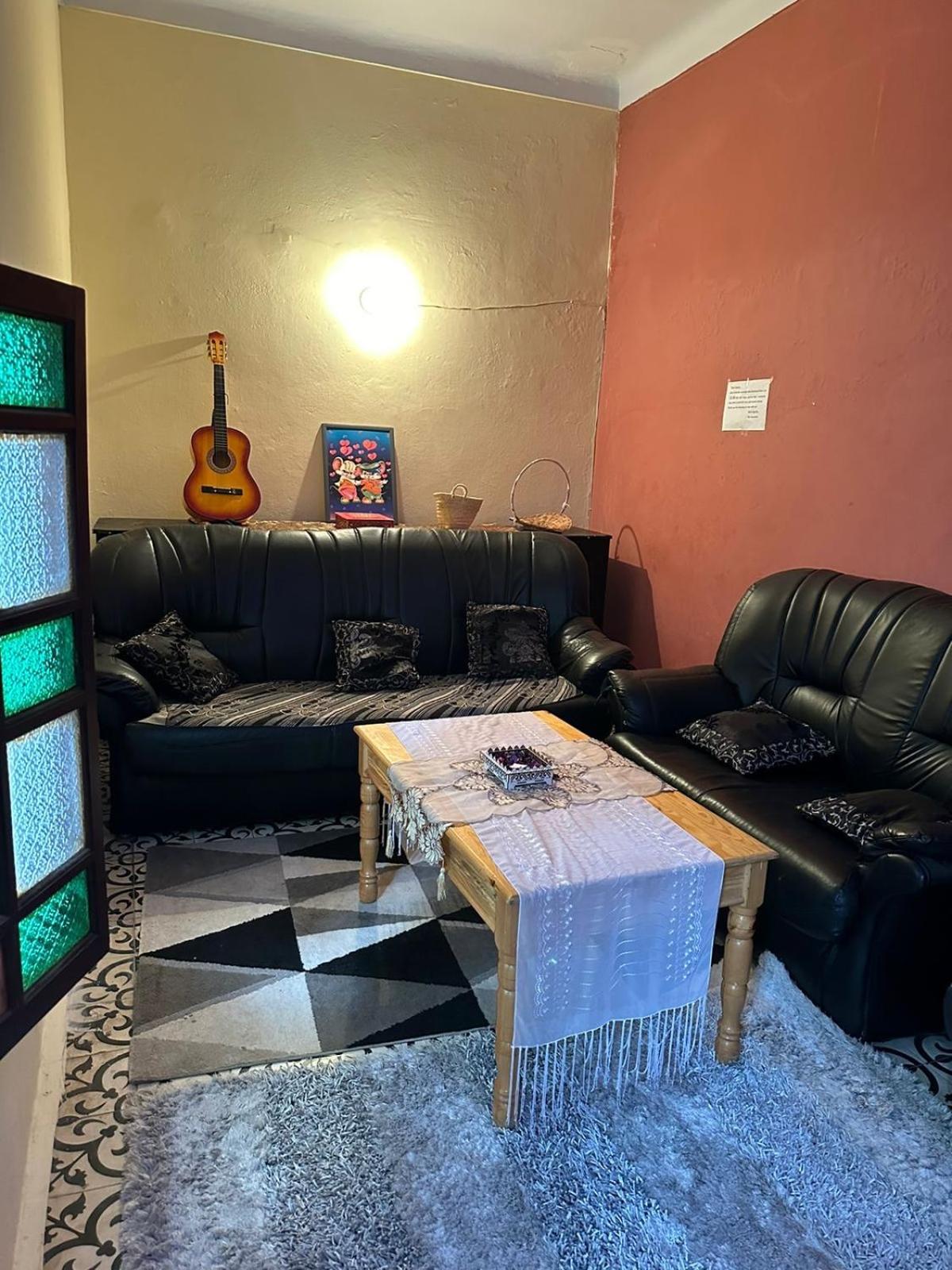 Dar Lalatiy Guest house *